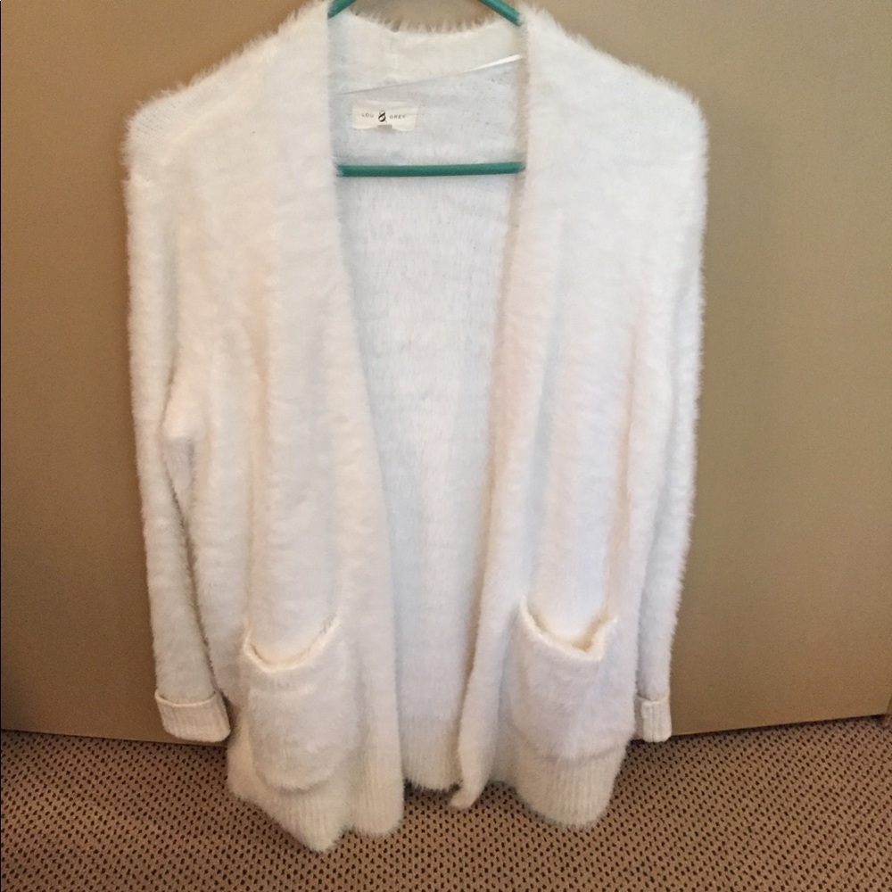 Cardigan sweater